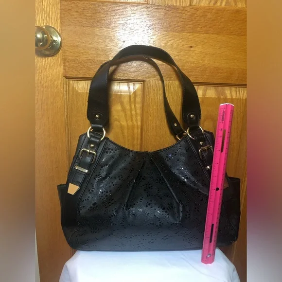 Black Laser-Cut Shoulder Bag - Picture 4 of 6